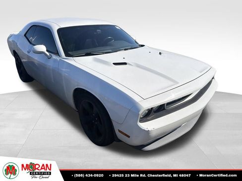 Used 2013 Dodge Challenger SXT Plus RWD image 2