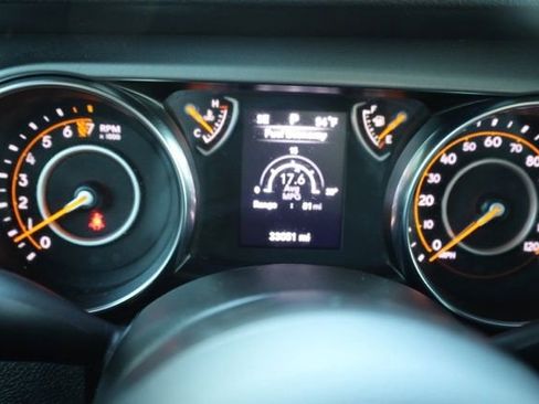 Used 2022 Jeep Wrangler Unlimited Willys image 19