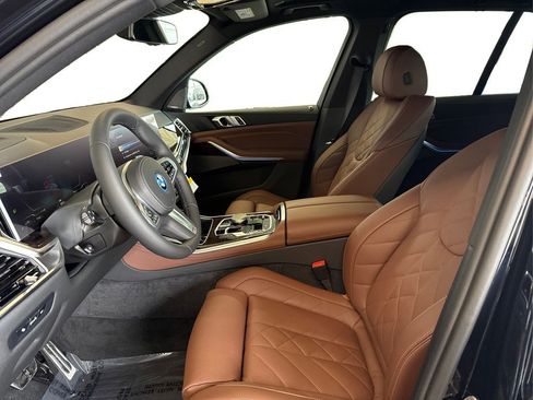 New 2026 BMW X5 xDrive50e w/ M Sport Package AWD/4WD image 9