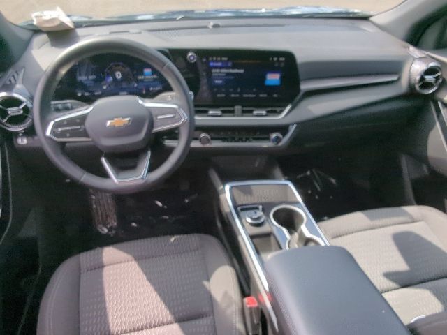 Used 2026 Chevrolet Equinox LT AWD/4WD image 14