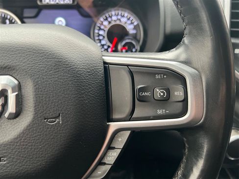 Used 2019 RAM 1500 Big Horn AWD/4WD image 38