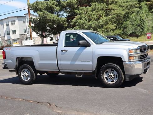 Used 2015 Chevrolet Silverado 2500 W/T w/ WT Fleet Convenience Package AWD/4WD image 2