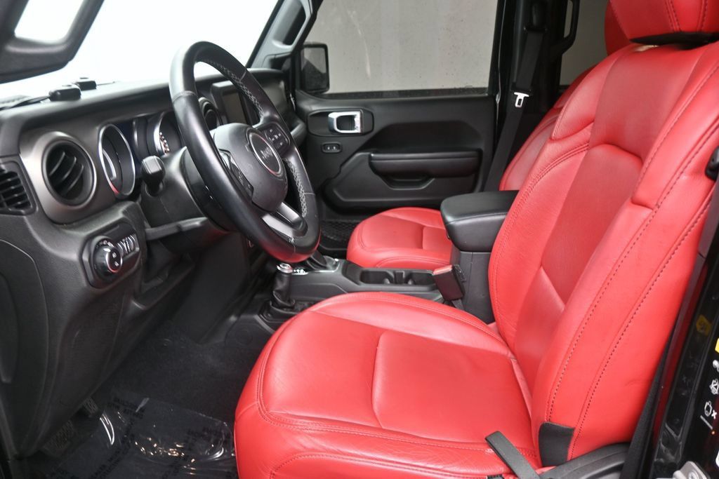 Used 2021 Jeep Gladiator Sport AWD/4WD image 12