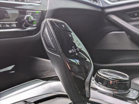 Used 2018 BMW M550i xDrive image 12