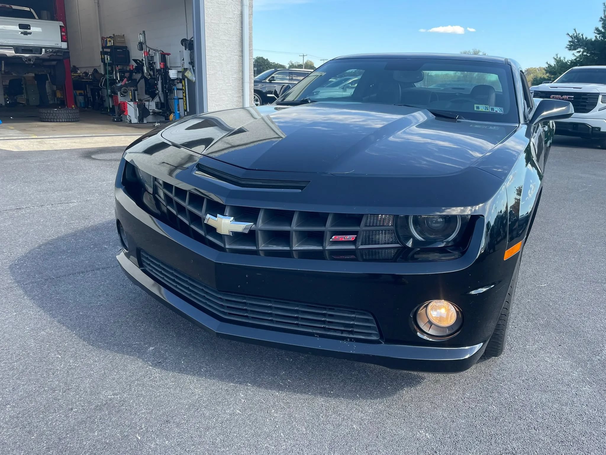 Used 2010 Chevrolet Camaro SS w/ RS Package RWD image 3