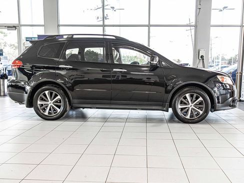 Used 2010 Subaru Tribeca Limited image 10