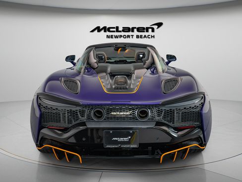 Used 2025 McLaren Artura Spider RWD image 6