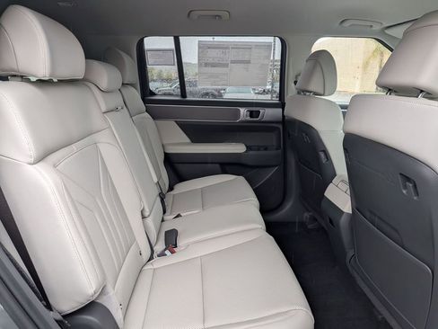 New 2026 Hyundai Santa Fe SEL image 28