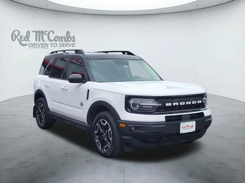 Certified 2022 Ford Bronco Sport Outer Banks w/ Tech Package AWD/4WD image 1