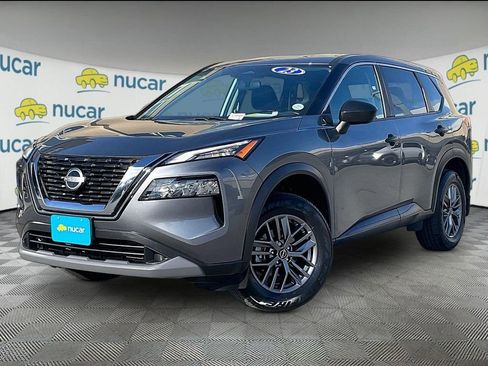 Used 2023 Nissan Rogue S AWD/4WD image 3
