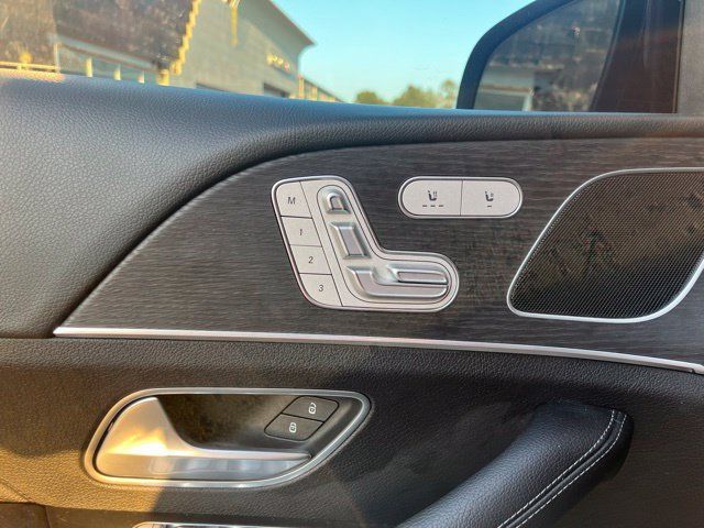 Used 2025 Mercedes-Benz GLE 450 4MATIC image 10