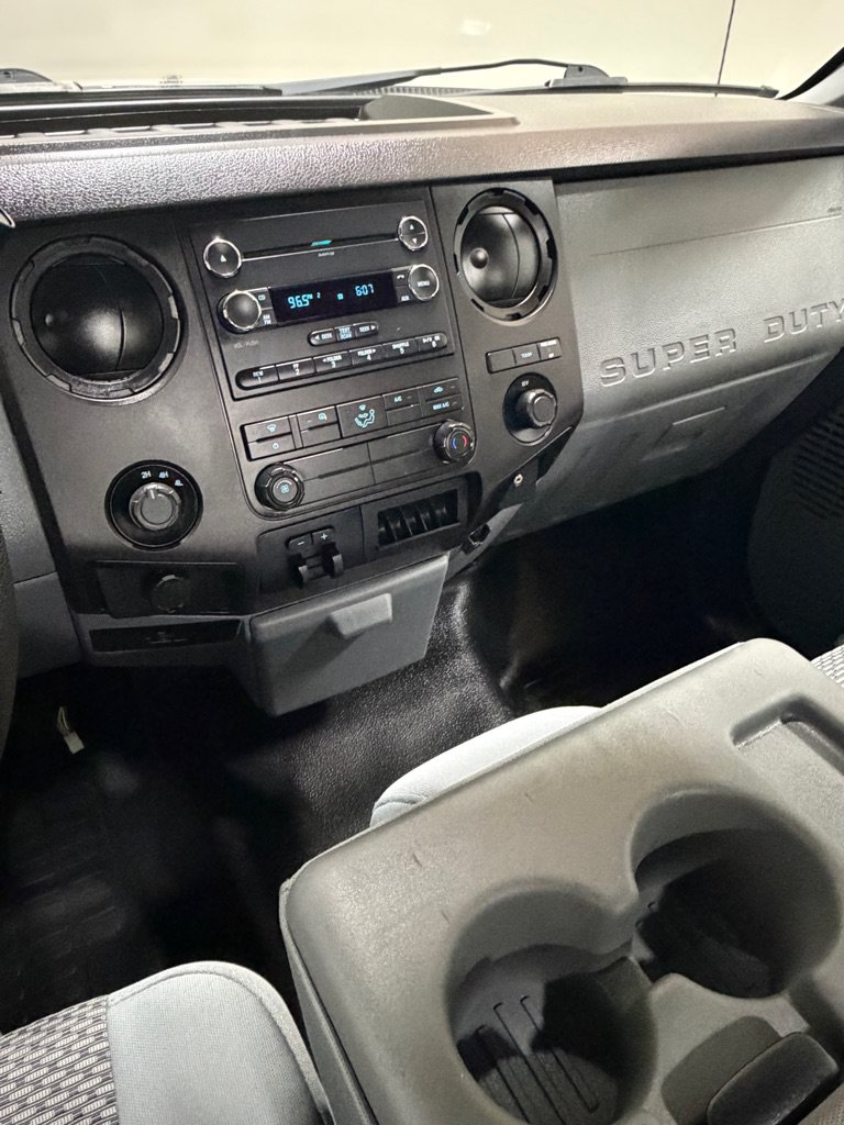 Used 2015 Ford F350 XL w/ Power Equipment Group AWD/4WD image 12