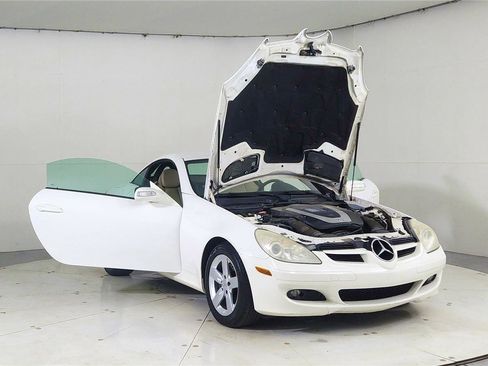 Used 2006 Mercedes-Benz SLK 280 image 9