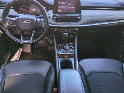 Used 2022 Jeep Compass Latitude w/ Sun and Sound Group image 25