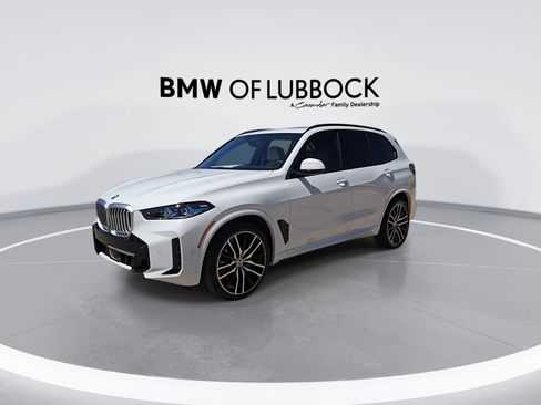 New 2026 BMW X5 xDrive40i w/ M Sport Package AWD/4WD image 4
