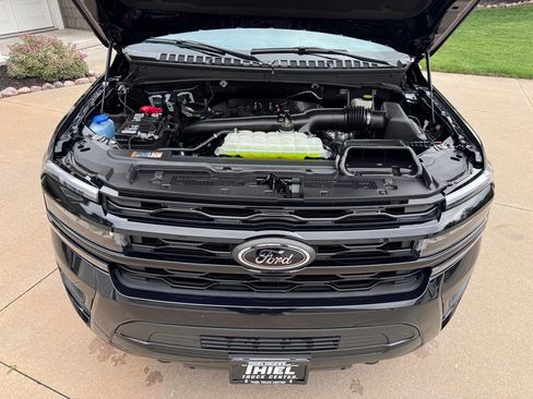 Used 2023 Ford Expedition Max Limited AWD/4WD image 25