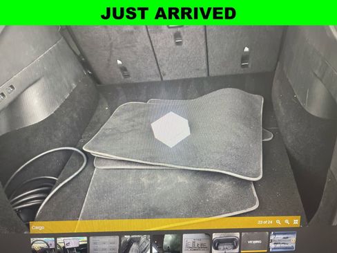 Used 2021 Tesla Model Y Long Range AWD/4WD image 16