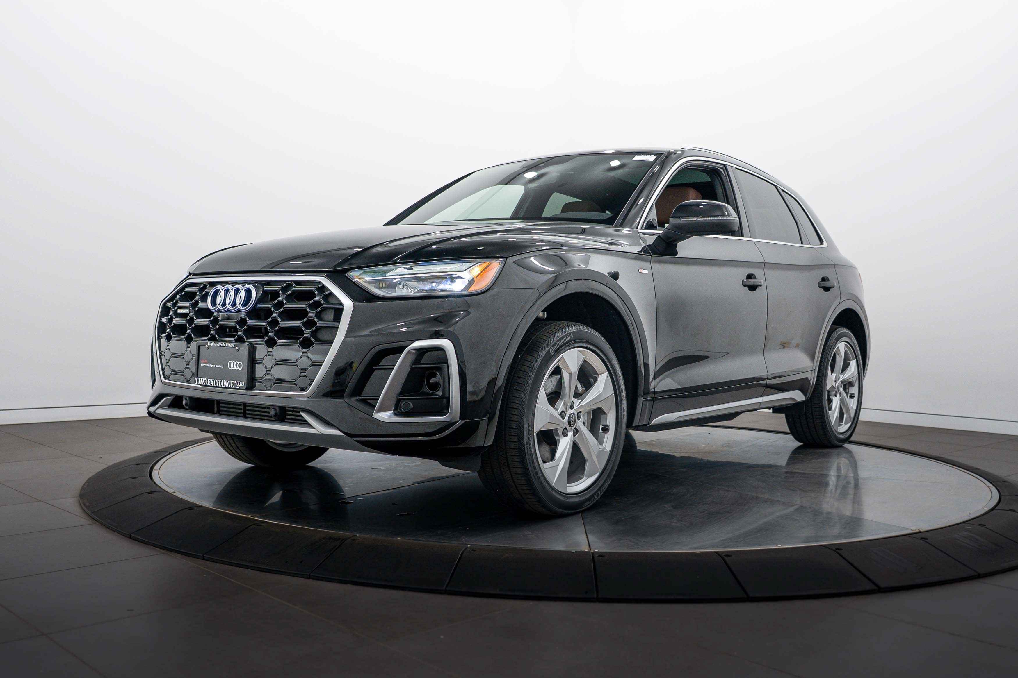 Certified 2023 Audi Q5 2.0T Premium Plus w/ Premium Plus Package AWD/4WD image 7