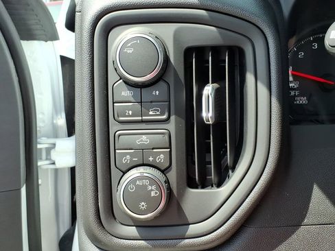 New 2026 Chevrolet Silverado 1500 W/T w/ WT Value Package AWD/4WD image 14