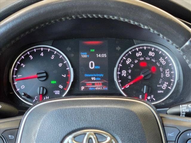 Used 2021 Toyota RAV4 XLE Premium AWD/4WD image 13
