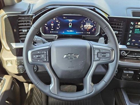 New 2026 Chevrolet Silverado 1500 RST w/ Dark Appearance Package AWD/4WD image 12