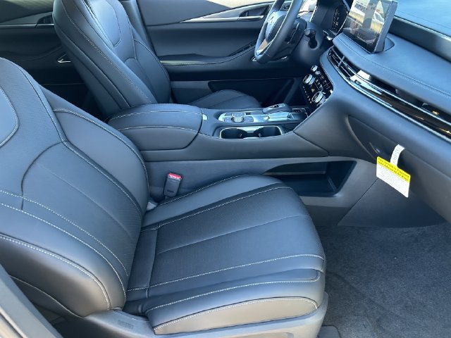 New 2027 INFINITI QX60 Luxe FWD image 12