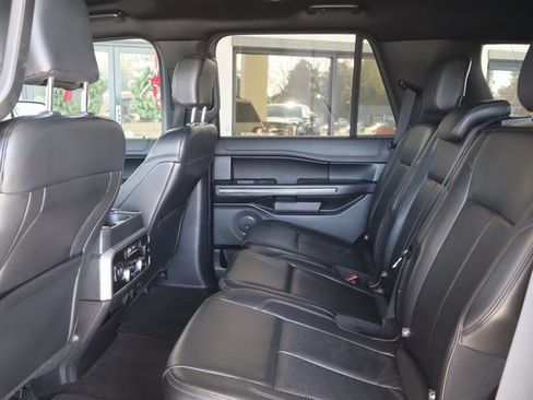 Used 2020 Ford Expedition XLT w/ Equipment Group 202A image 42