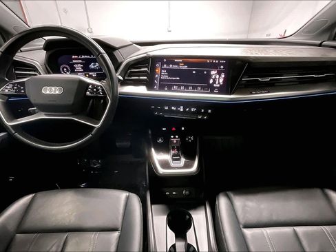 Used 2023 Audi Q4 e-tron Premium Plus w/ Premium Plus image 16