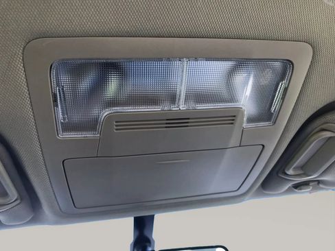 Used 2014 Toyota Camry LE FWD image 26