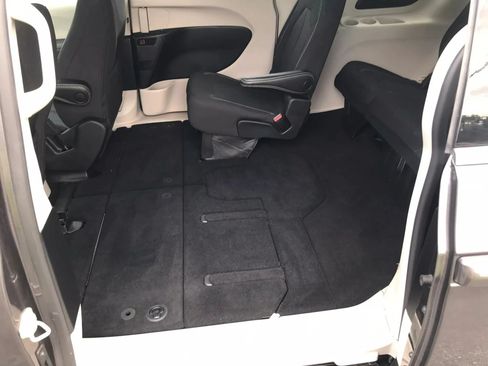 Used 2023 Chrysler Voyager LX FWD image 64