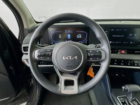 Certified 2023 Kia Sportage LX AWD/4WD image 11