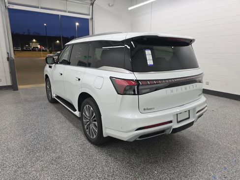 New 2026 INFINITI QX80 Luxe w/ Cargo Package AWD/4WD image 3