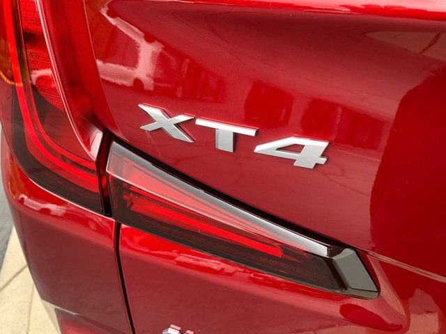 Used 2023 Cadillac XT4 Premium Luxury w/ Cold Weather Package AWD/4WD image 5