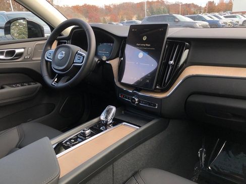 New 2026 Volvo XC60 B5 Plus w/ Protection Package Premier image 18