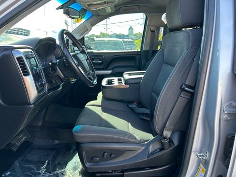 Used 2018 Chevrolet Silverado 1500 LT w/ All Star Edition image 8