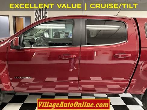 Used 2018 Chevrolet Colorado LT w/ LT Convenience Package AWD/4WD image 8