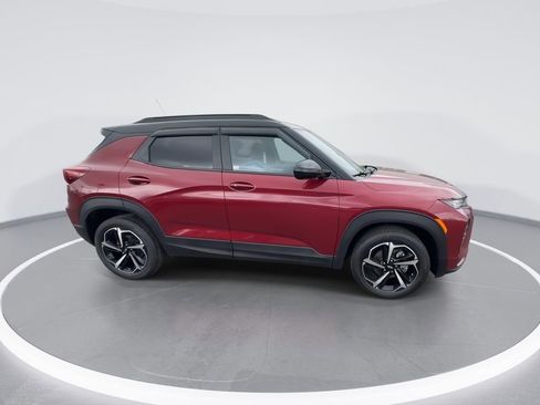 Used 2023 Chevrolet TrailBlazer RS w/ Sun and Liftgate Package AWD/4WD image 9
