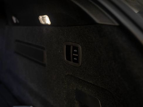 New 2026 Porsche Cayenne S image 29