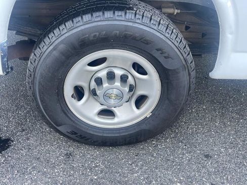 Used 2020 Chevrolet Express 2500 w/ Driver Convenience Package image 44