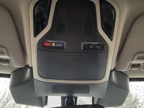 Used 2024 Subaru Outback Premium AWD/4WD image 25