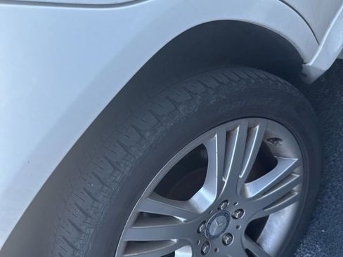 Used 2015 Mercedes-Benz GLK 350 4MATIC image 5