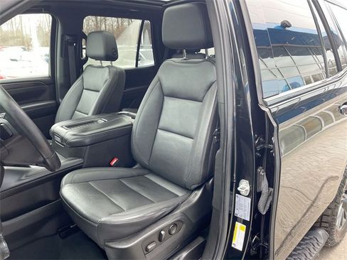 Certified 2023 Chevrolet Tahoe Z71 w/ Luxury Package image 19