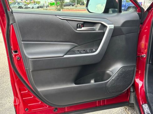 Used 2024 Toyota RAV4 XLE image 27