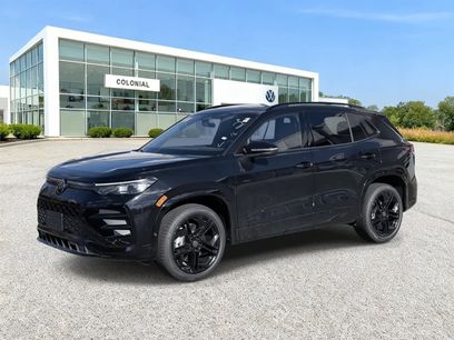 New 2026 Volkswagen Tiguan SE R-Line