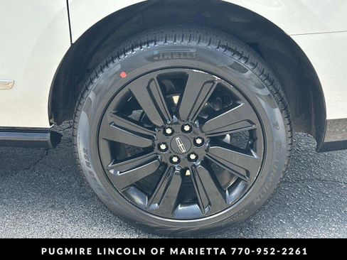 Used 2023 Lincoln Navigator L Black Label AWD/4WD image 21