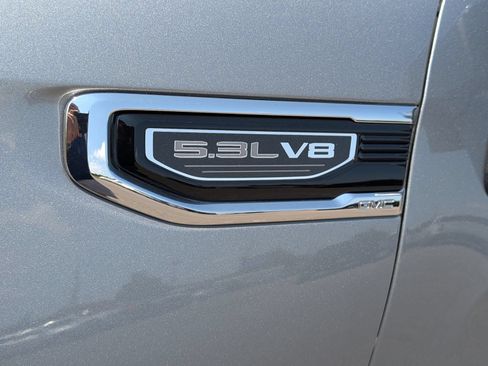 Used 2026 GMC Sierra 1500 SLT RWD image 7