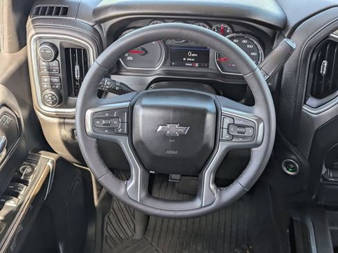 Used 2021 Chevrolet Silverado 1500 LTZ image 18