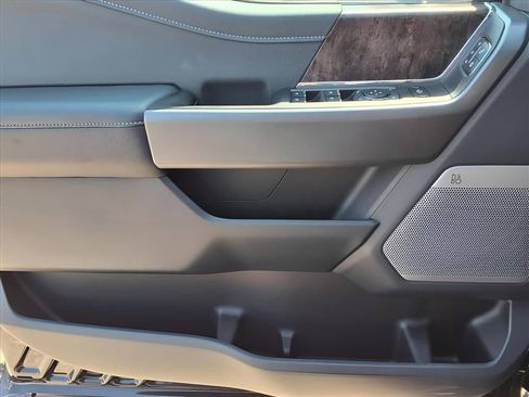 New 2026 Ford F250 Lariat w/ Black Appearance Package AWD/4WD image 16