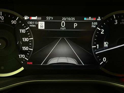 Used 2022 Jaguar F-PACE S image 11