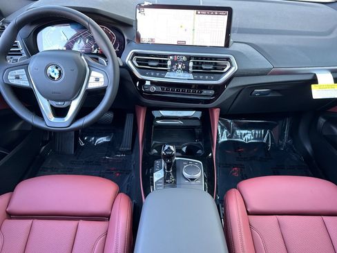 New 2025 BMW X4 xDrive30i w/ Convenience Package image 10